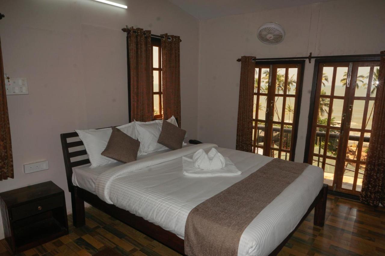 Okean Resort Vagator Bagian luar foto